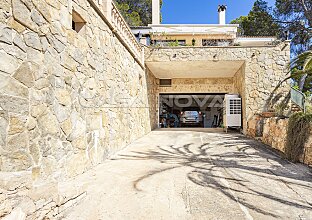 Ref. 2303769 | EXKLUSIV BEI UNS: Investment-Villa in Yachthafennähe