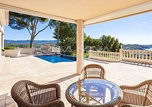 Ref. 2303750 | Mediterrane Villa mit atemberaubendem Meerblick 