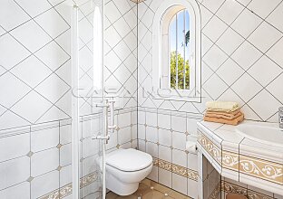Ref. 2303750 | Mediterrane Villa mit atemberaubendem Meerblick 