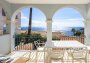 EXCLUSIVE: Highly sought-after apartment with sea view