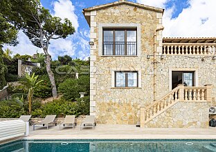 Ref. 2403819 | Encantadora mansión en una zona tranquila 