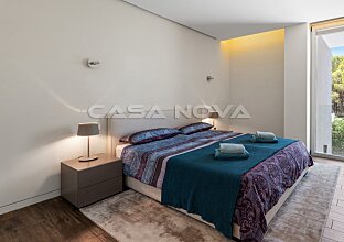 Ref. 2403825 | Luxury villa with pool in an exclusive residential area