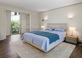 Ref. 2403825 | Luxury villa with pool in an exclusive residential area