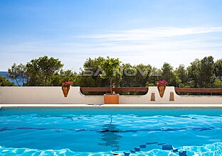 Ref. 1003823 | Encantador estudio con vistas panorámicas y al mar