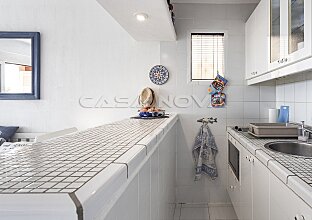 Ref. 1003823 | Encantador estudio con vistas panorámicas y al mar