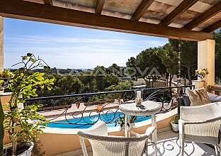 Ref. 1003823 | Encantador estudio con vistas panorámicas y al mar