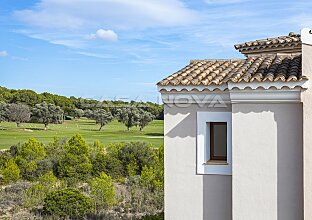 Ref. 2303826 | EXCLUSIVO: Villa de golf de primera clase en una residencia muy cotizada