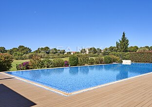 Ref. 2303831 | Fantástica villa con piscina en 1a línea al campo de golf