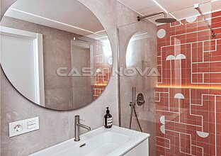 Ref. 2303830 | Modernisiertes Reihenhaus mit Meerblick in Yachhafen Nähe