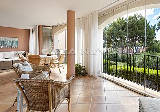 Ref. 1203821 | Encantador apartamento en una cuidada residencia de golf