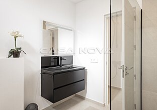 Ref. 2603837 | Elegante Villa mit Gästeapartment und Panoramablick- Dachterrasse 