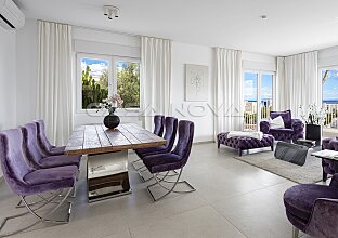 Ref. 2603837 | Elegante Villa mit Gästeapartment und Panoramablick- Dachterrasse 