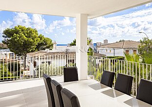 Ref. 2603837 | Elegante Villa mit Gästeapartment und Panoramablick- Dachterrasse 