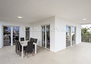 Ref. 2603837 | Elegante Villa mit Gästeapartment und Panoramablick- Dachterrasse 