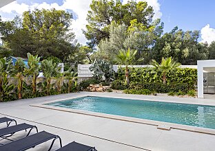 Ref. 2603837 | Elegante Villa mit Gästeapartment und Panoramablick- Dachterrasse 