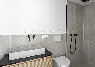 Ref. 2303692 | Renovated luxury villa with vacation rental license