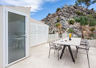 Ref. 2403852 | Elegante casa adosada con azotea y vistas al puerto