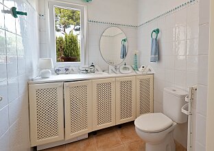 Ref. 2303856 | Villa mediterránea con piscina en una zona residencial privilegiada