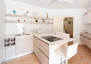 Ref. 2303856 | Villa mediterránea con piscina en una zona residencial privilegiada