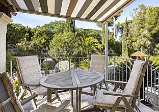 Ref. 2403859 | Preciosa villa con piscina en una zona tranquila