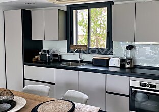 Ref. 2703862 | Espectacular villa con vistas parciales al mar y casa de invitados 