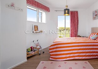 Ref. 2303865 | Moderna casa adosada en primera línea del campo de golf