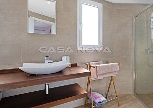 Ref. 2303865 | Moderna casa adosada en primera línea del campo de golf