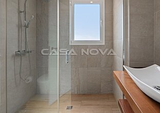 Ref. 2303865 | Moderna casa adosada en primera línea del campo de golf