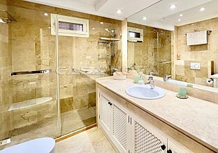 Ref. 1203878 | Fantastic sea view apartment with terrace 