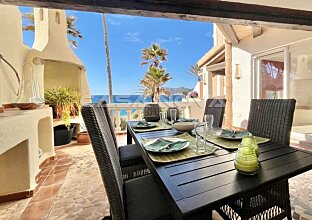 Ref. 1303879 | Fantástico apartamento en primera línea de mar con acceso al mar