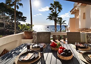 Ref. 1303879 | Fantástico apartamento en primera línea de mar con acceso al mar