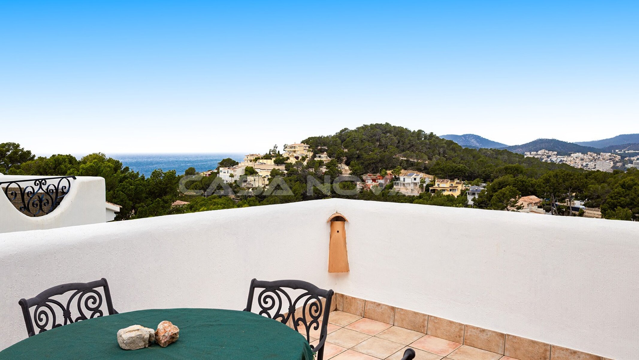 Reihenendhaus mit Teil- Meerblick und privater Dachterrasse