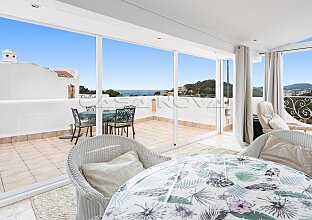 Ref. 2403881 | Reihenendhaus mit Teil- Meerblick und privater Dachterrasse