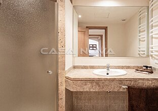 Ref. 1303882 | Penthouse mit privater Dachterrasse und Teil- Meerblick