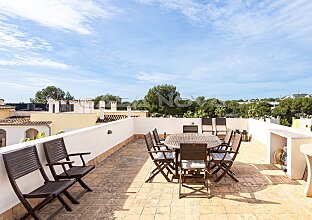 Ref. 1303882 | Penthouse mit privater Dachterrasse und Teil- Meerblick