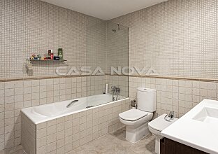 Ref. 2403883 | Atemberaubende Villa mit Überlaufpool und Panoramablick