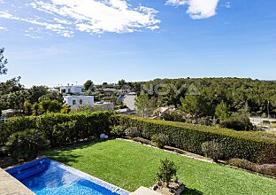 Ref. 2403883 | Atemberaubende Villa mit Überlaufpool und Panoramablick