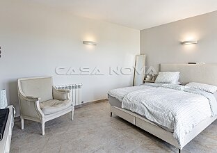 Ref. 2403883 | Atemberaubende Villa mit Überlaufpool und Panoramablick