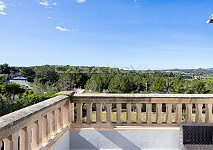 Ref. 2403883 | Atemberaubende Villa mit Überlaufpool und Panoramablick