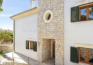 Ref. 2403883 | Atemberaubende Villa mit Überlaufpool und Panoramablick