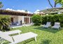 Modern Mediterraner Bungalow mit traumhaftem Garten