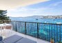 Modernized apartment with sea views and sea access