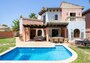 Mediterrane Villa mit privatem Pool und Garten