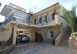 Ref. 258999 | Chalet amplio con estudio separado y vistas al mar 