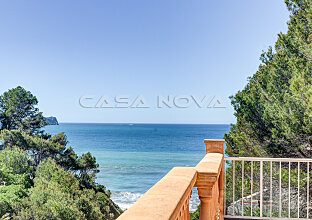 Mallorca Villa to renovate with sea view and acces to the sea