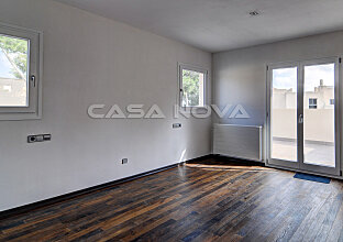 Ref. 2351245 | Amplio dormitorio también con acceso a la terraza de la vivienda