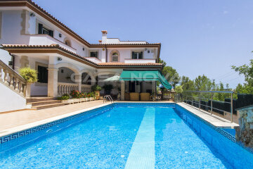 Mallorca Villa mit Panoramablick in ruhiger Lage