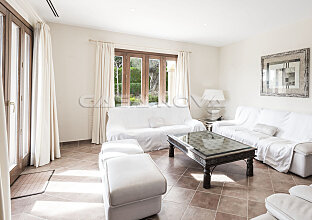 Ref. 2502182 | Villa Mediterranea en ubicacion popular y tranquila