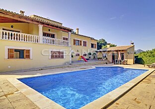 Ref. 241282 | Large Finca with a big plot near Inca