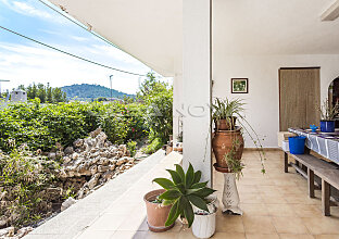 Ref. 2502316 | SOLD BY CASA NOVA PROPERTIES